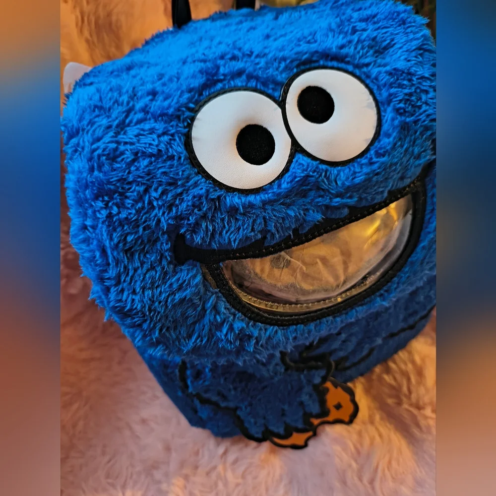 Loungefly Blue Cookie Monster Mimi back Pack Disney